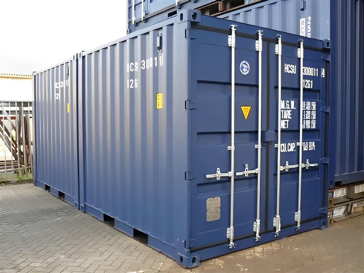 10ft x 8ft One-Trip Blue Steel Shipping Container – Heavy-Duty Cor-Ten Construction - Image 3