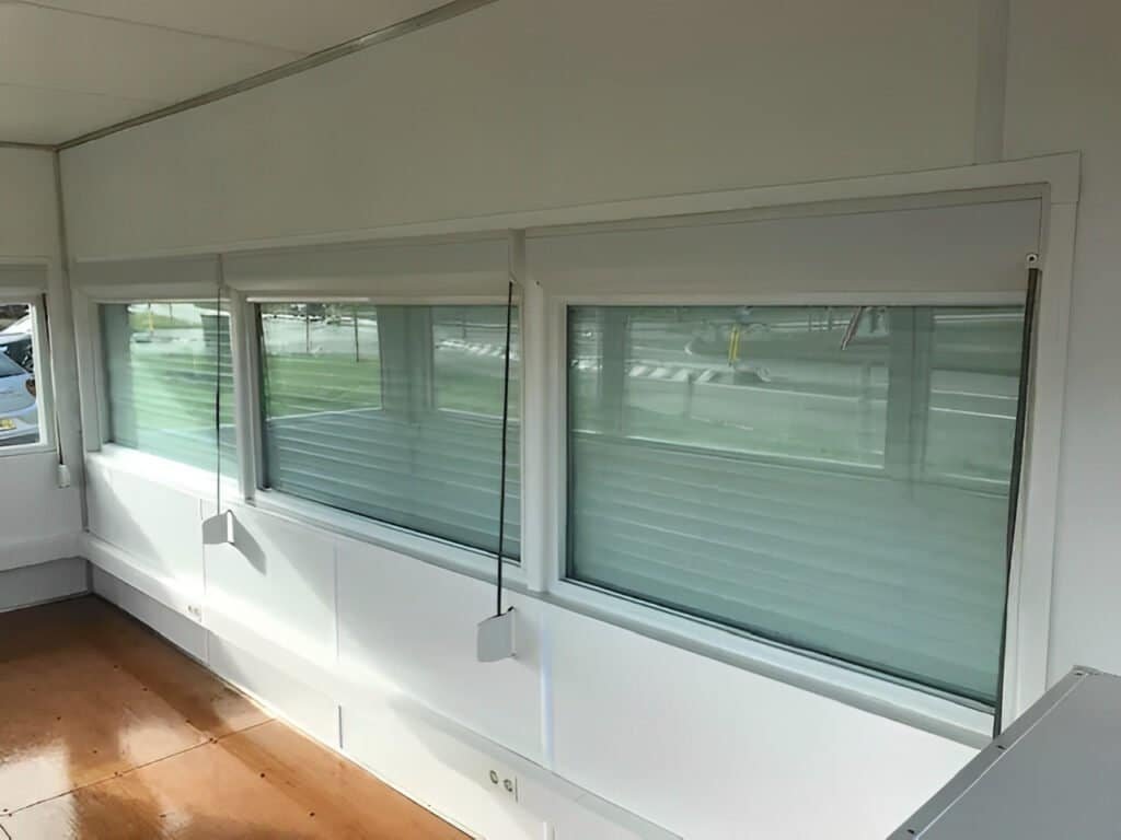 20ft High Cube Fixed Glazing Observation Shipping Container - Image 6