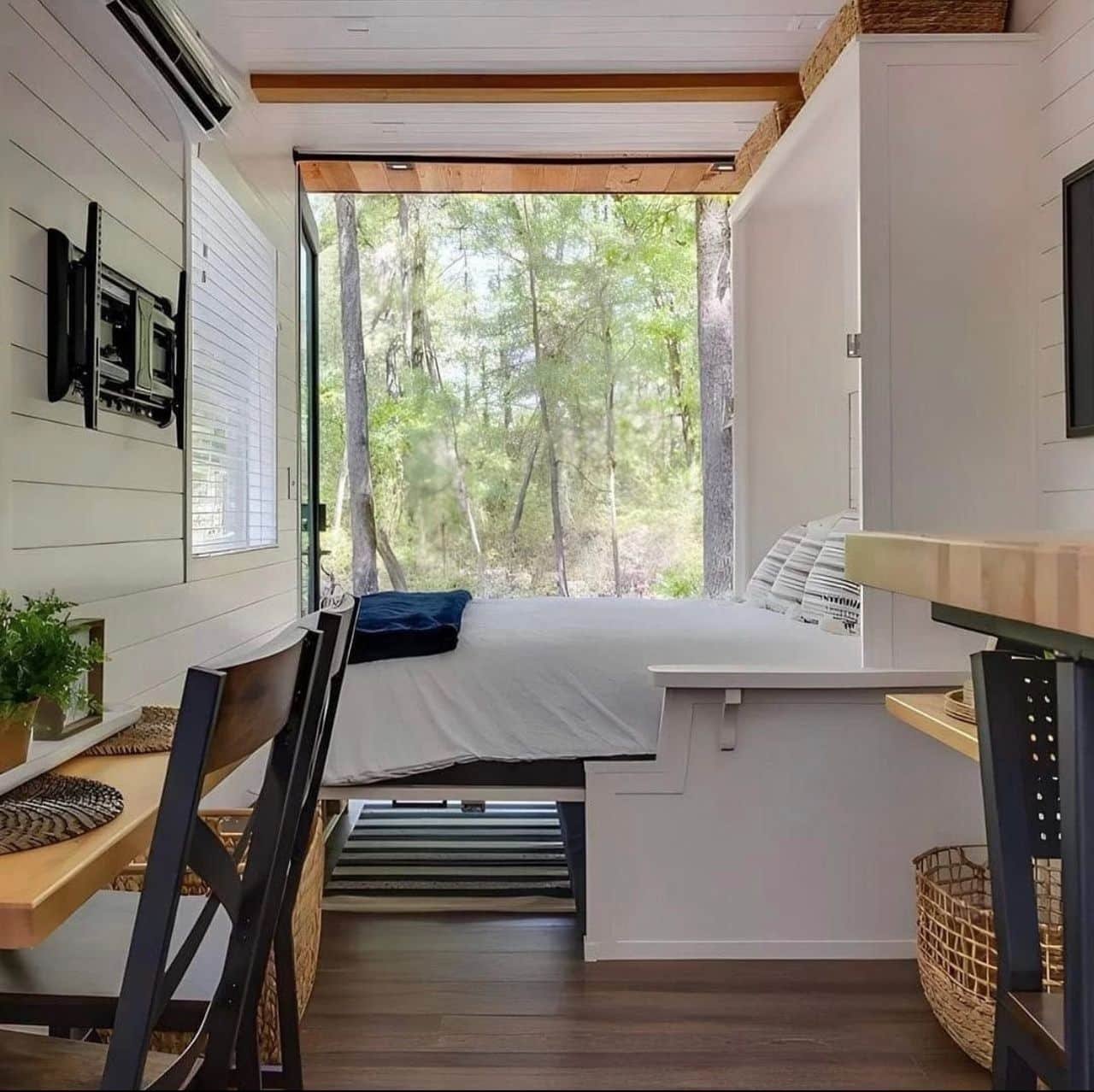 Luxury 1 Bedroom Tiny Home with Rooftop Deck – Fully Furnished Modern Prefab Container Home with Bathroom, Smart Interior & Fast Installation - Image 3