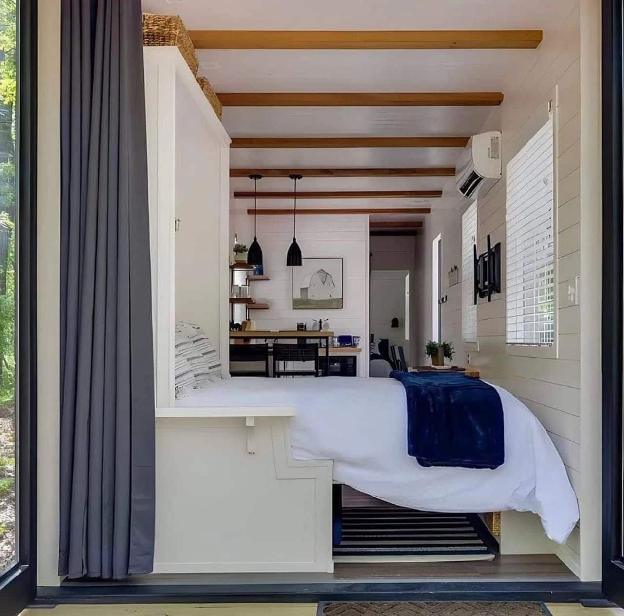 Luxury 1 Bedroom Tiny Home with Rooftop Deck – Fully Furnished Modern Prefab Container Home with Bathroom, Smart Interior & Fast Installation - Image 4